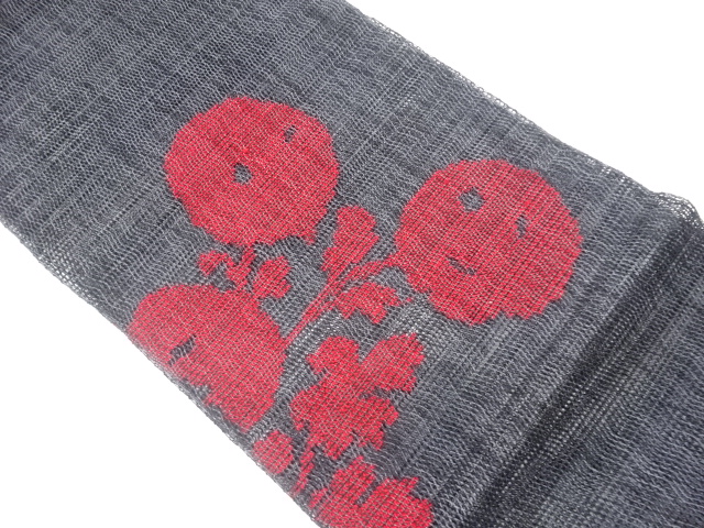 羅花葉模様織出し名古屋帯